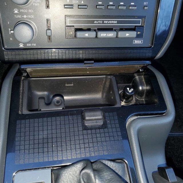 Used 1991 Pontiac Firebird Coupe image 24