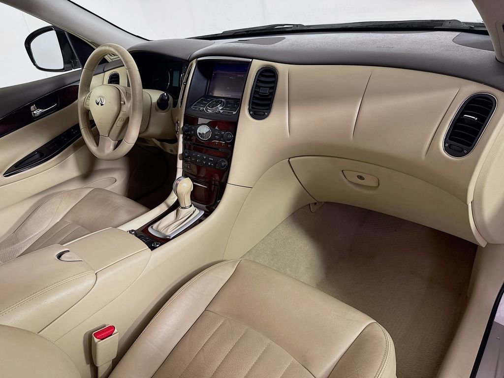 Used 2014 INFINITI QX50 Journey w/ Premium Package RWD image 38