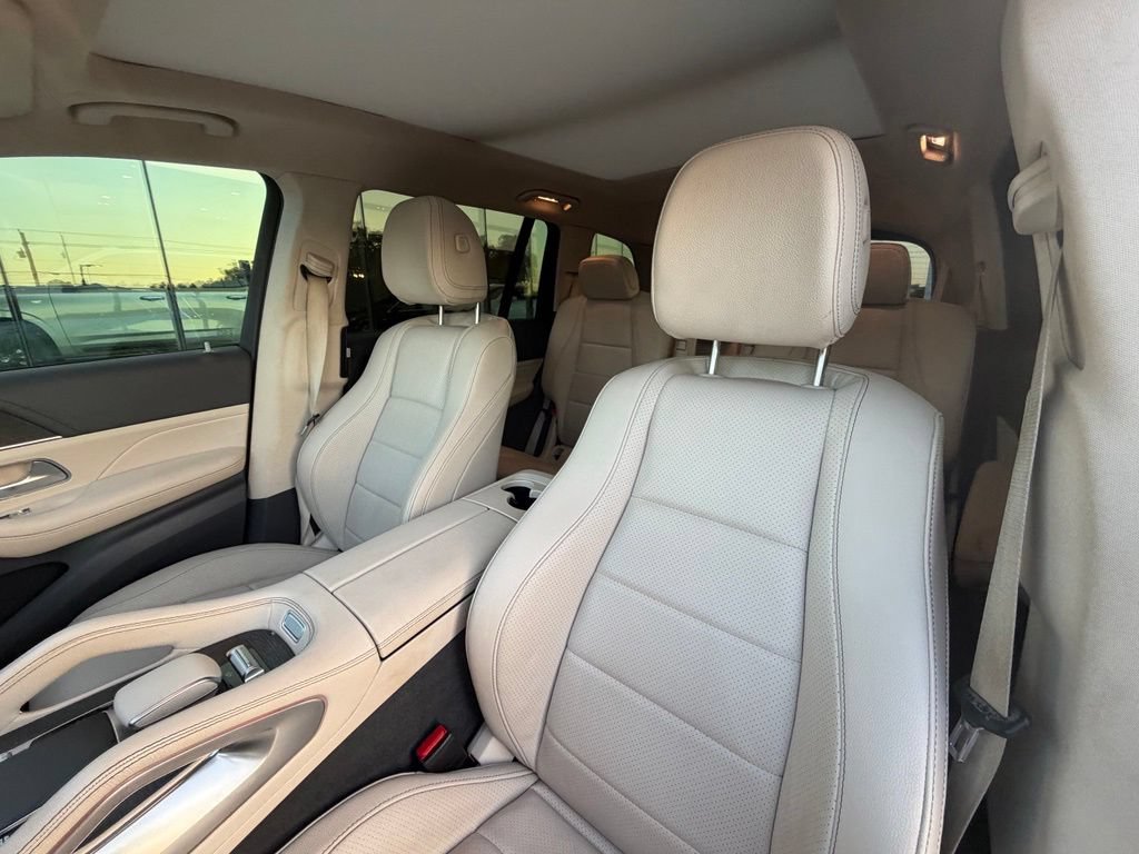 Used 2020 Mercedes-Benz GLS 450 4MATIC image 14