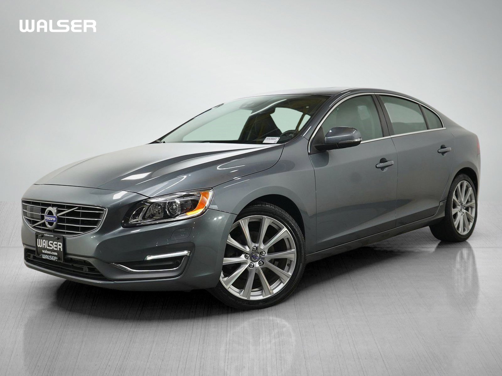 Used 2017 Volvo S60 T5 Inscription Platinum w/ Climate Package FWD image 1