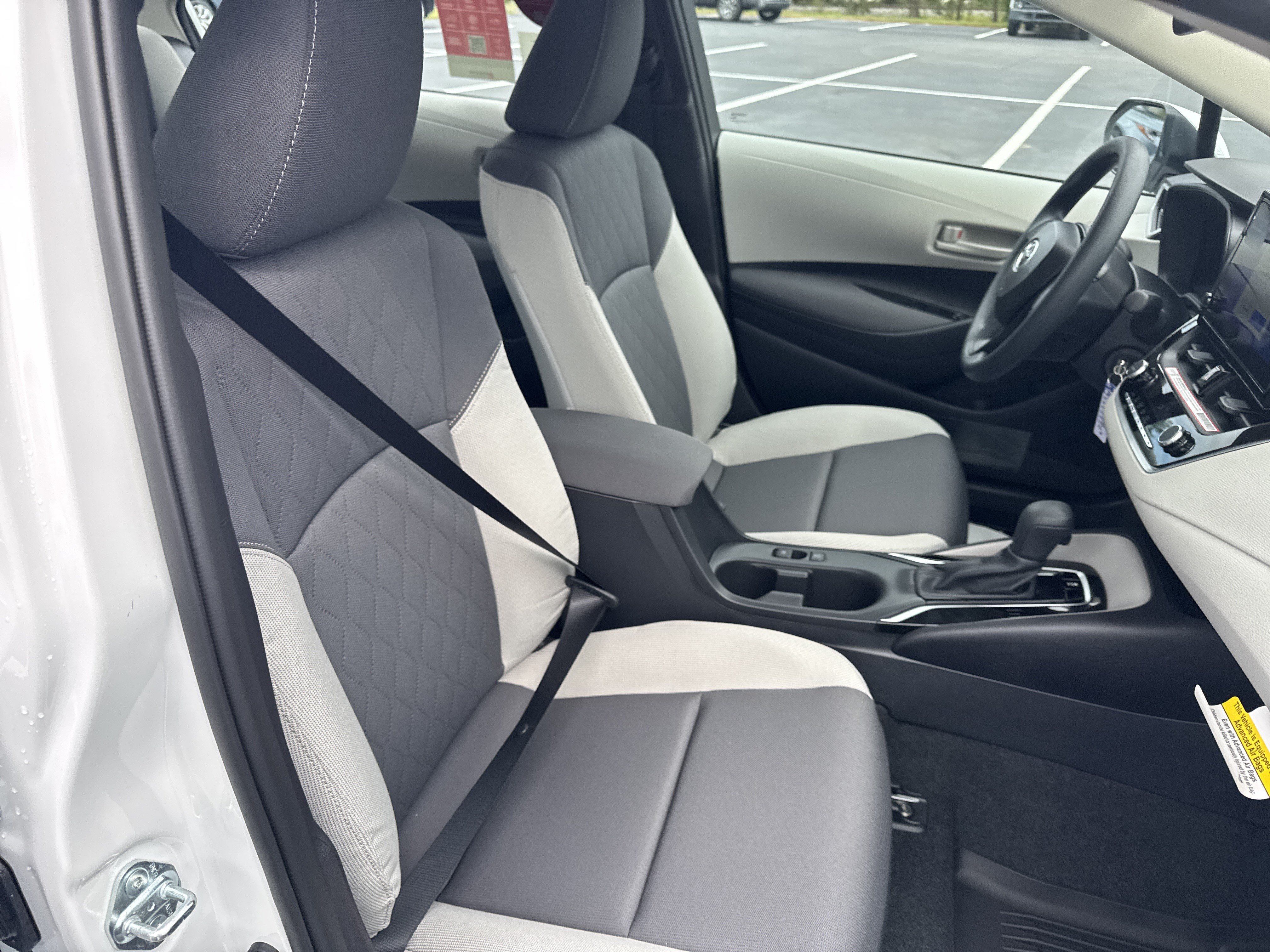 New 2027 Toyota Corolla LE FWD image 33