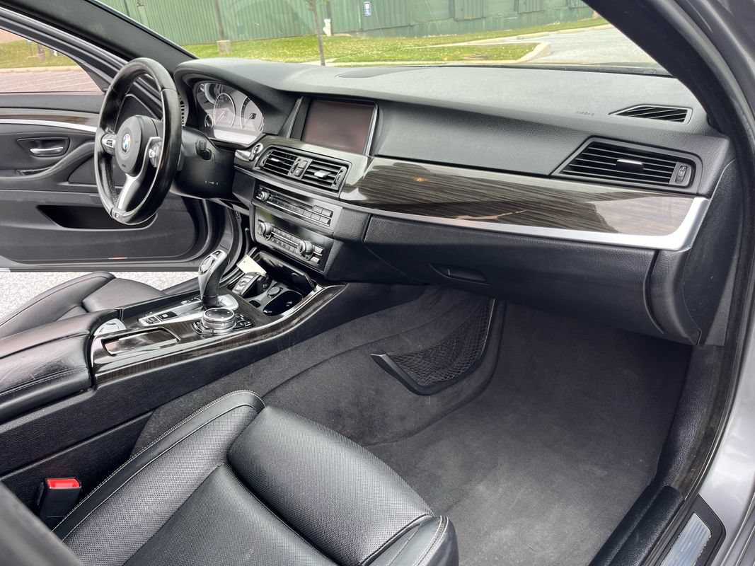 Used 2016 BMW 535i Sedan RWD image 14