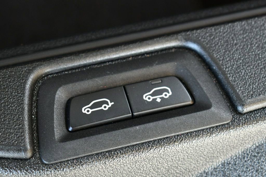 Used 2021 BMW X7 xDrive40i w/ Premium Package 2 image 47