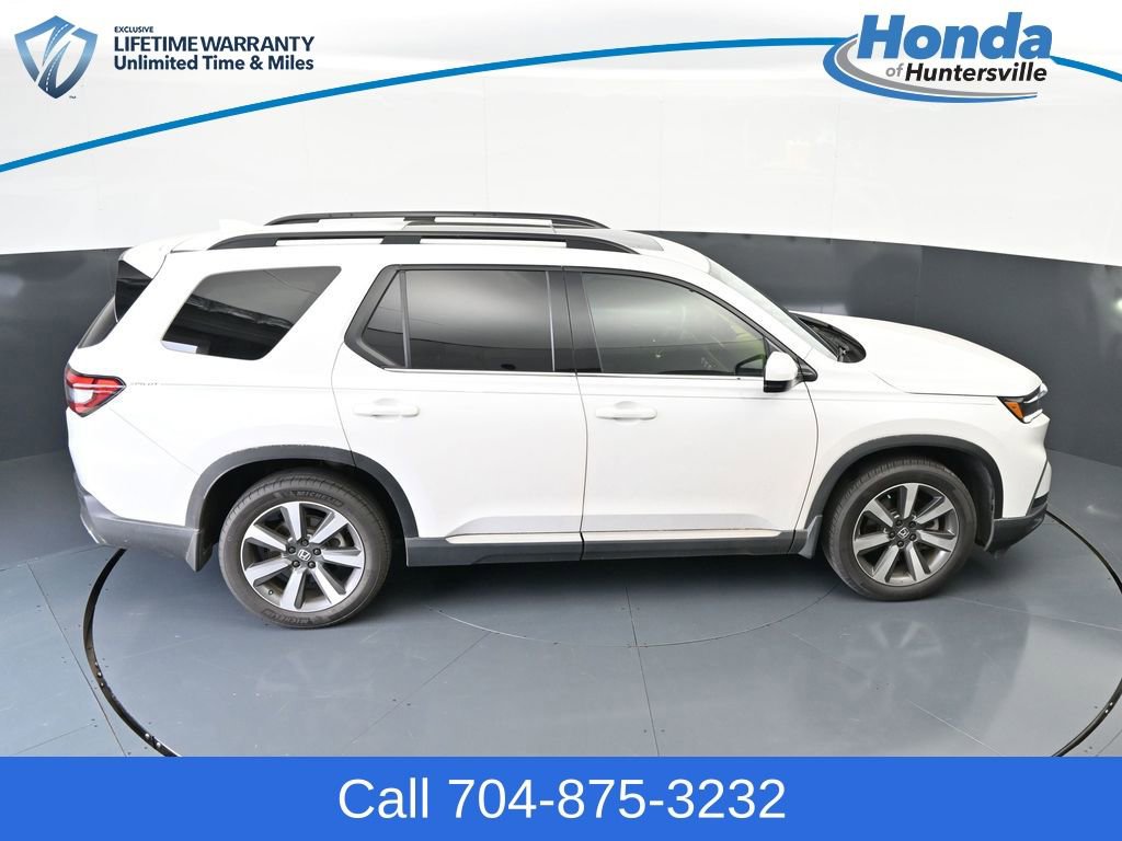 Used 2023 Honda Pilot Touring image 29