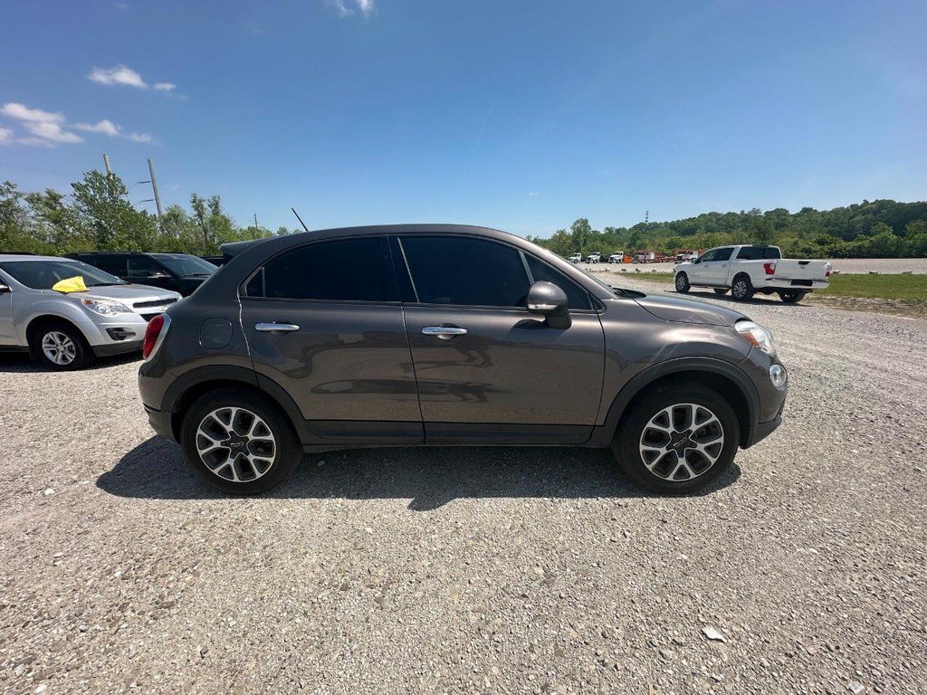 Used 2016 FIAT 500X Trekking AWD/4WD image 2