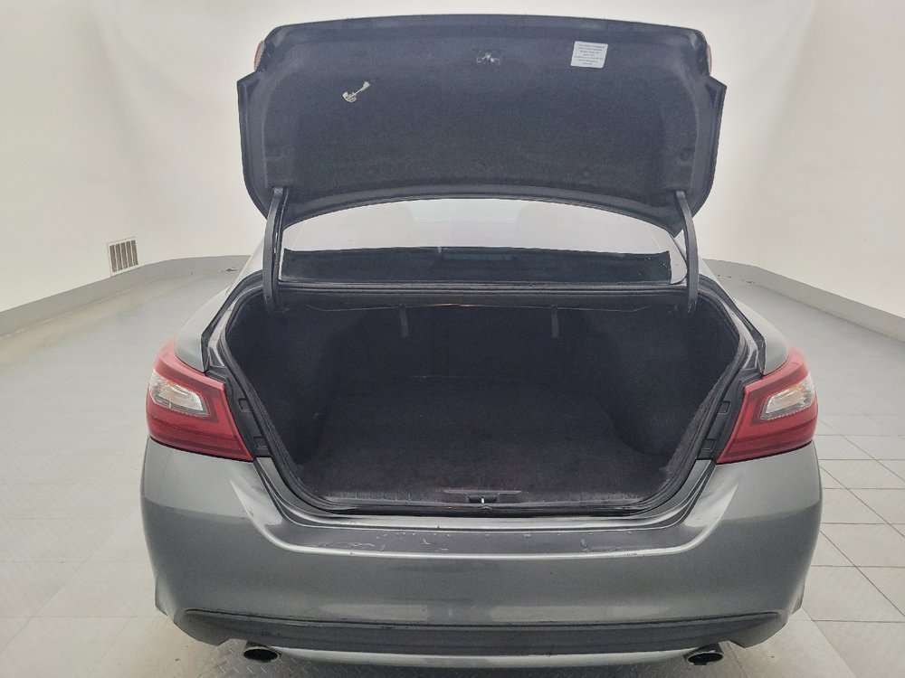 Used 2018 Nissan Altima 2.5 SR w/ SR Special Edition image 29