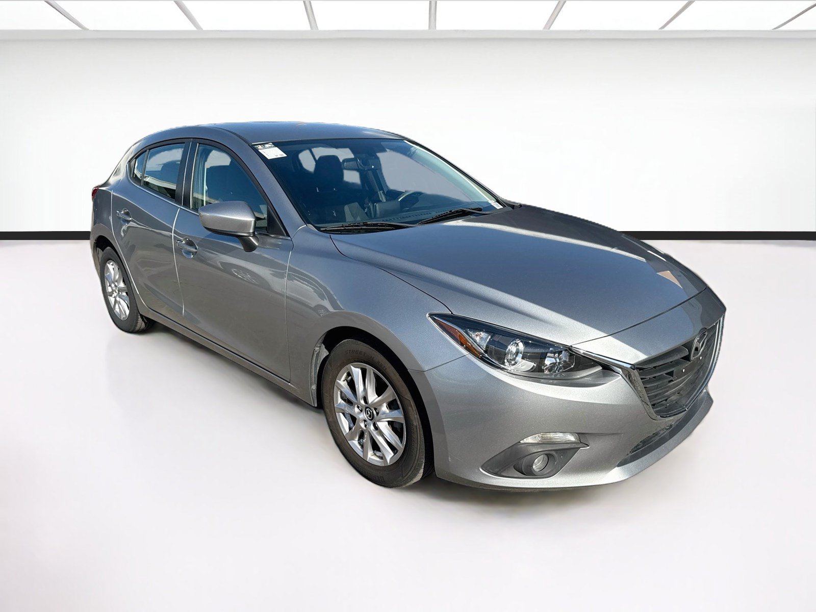 Used 2015 MAZDA MAZDA3 i Touring FWD image 3