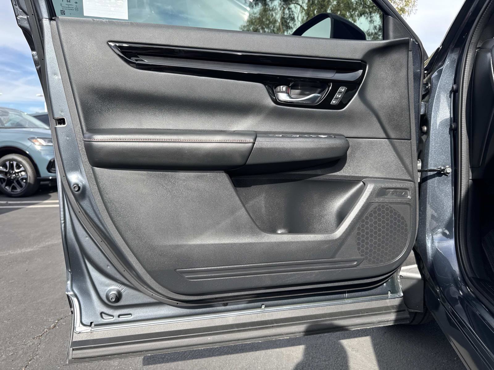 Certified 2025 Honda CR-V Sport Touring image 19