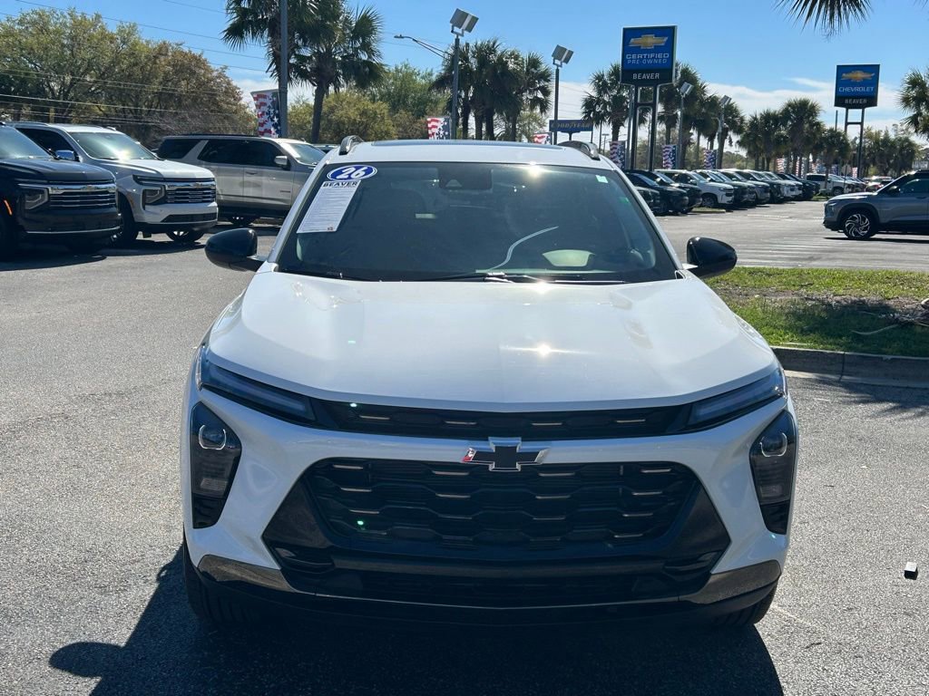 Used 2026 Chevrolet Trax ACTIV w/ Sunroof Package FWD image 3