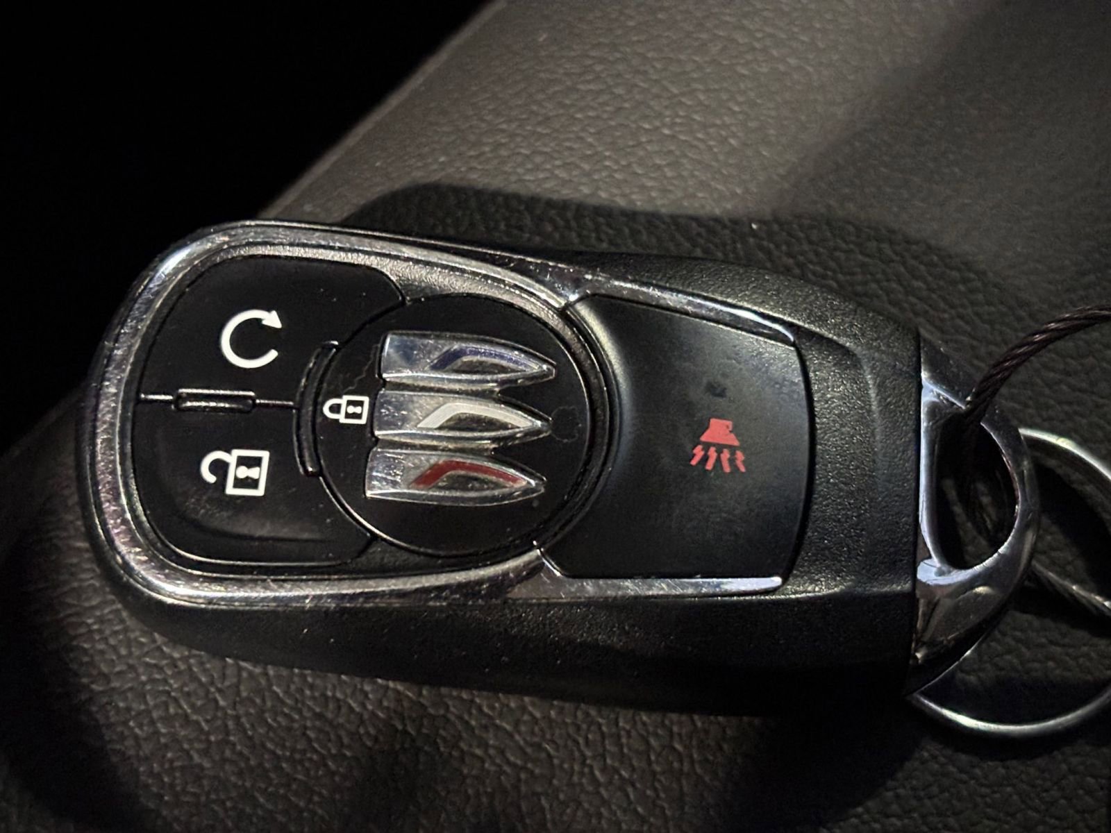 Used 2025 Buick Encore GX Preferred image 23