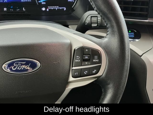 Certified 2021 Ford Explorer XLT w/ Equipment Group 202A AWD/4WD image 31