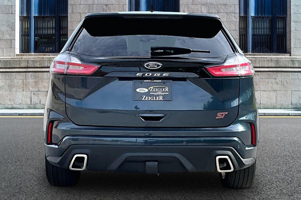 Certified 2023 Ford Edge ST w/ Equipment Group 401A AWD/4WD image 4