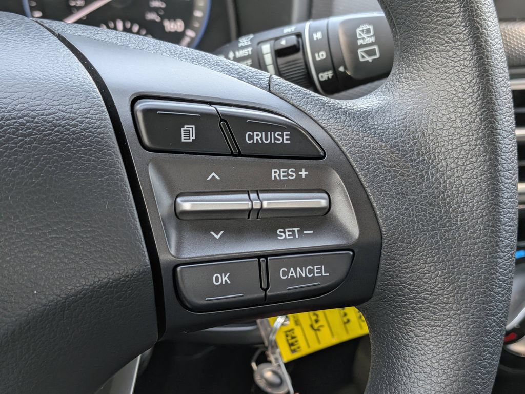 Used 2021 Hyundai Kona SE FWD image 23