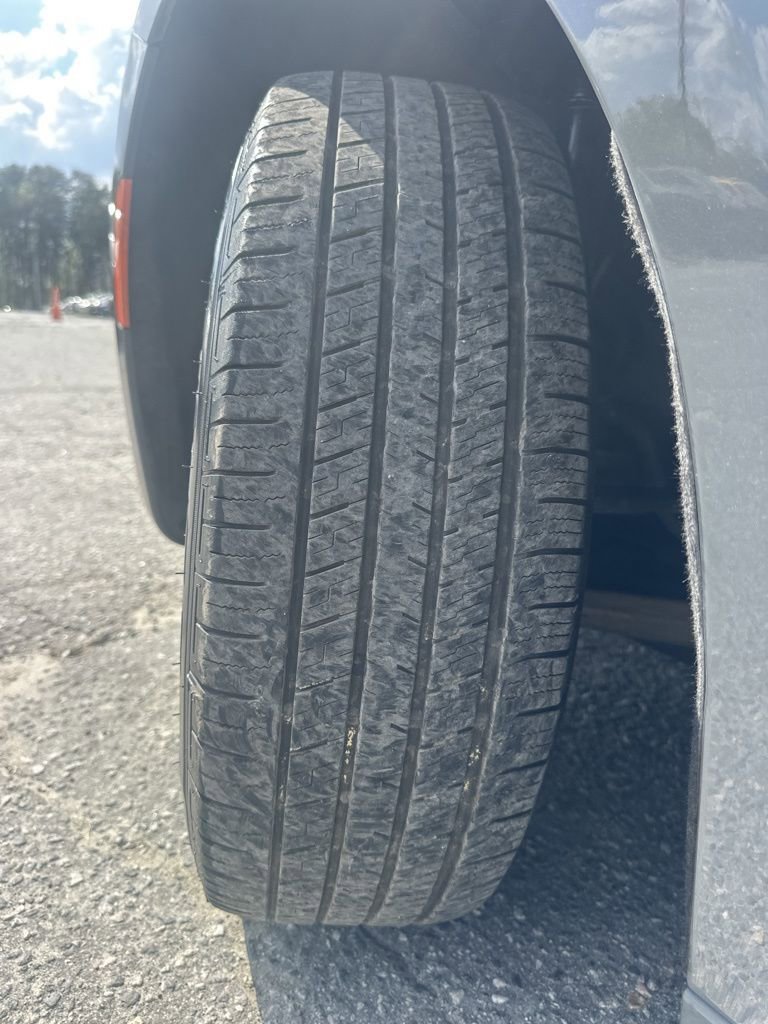 Used 2021 Chrysler Pacifica Touring-L image 31