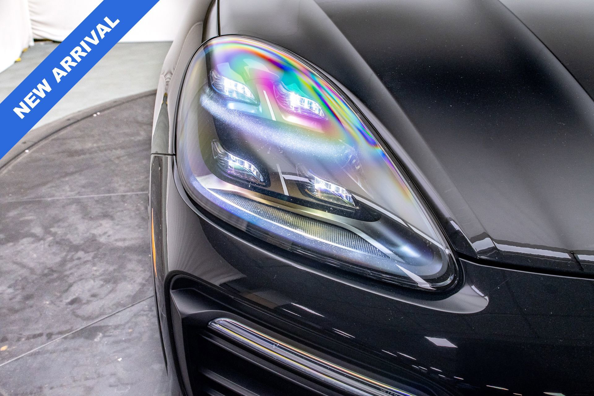 Used 2021 Porsche Cayenne GTS image 9