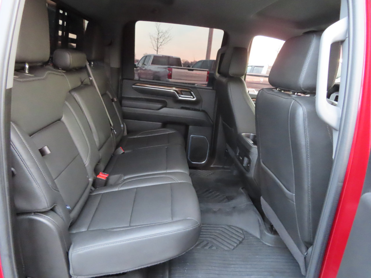 Used 2024 Chevrolet Silverado 2500 LT image 50