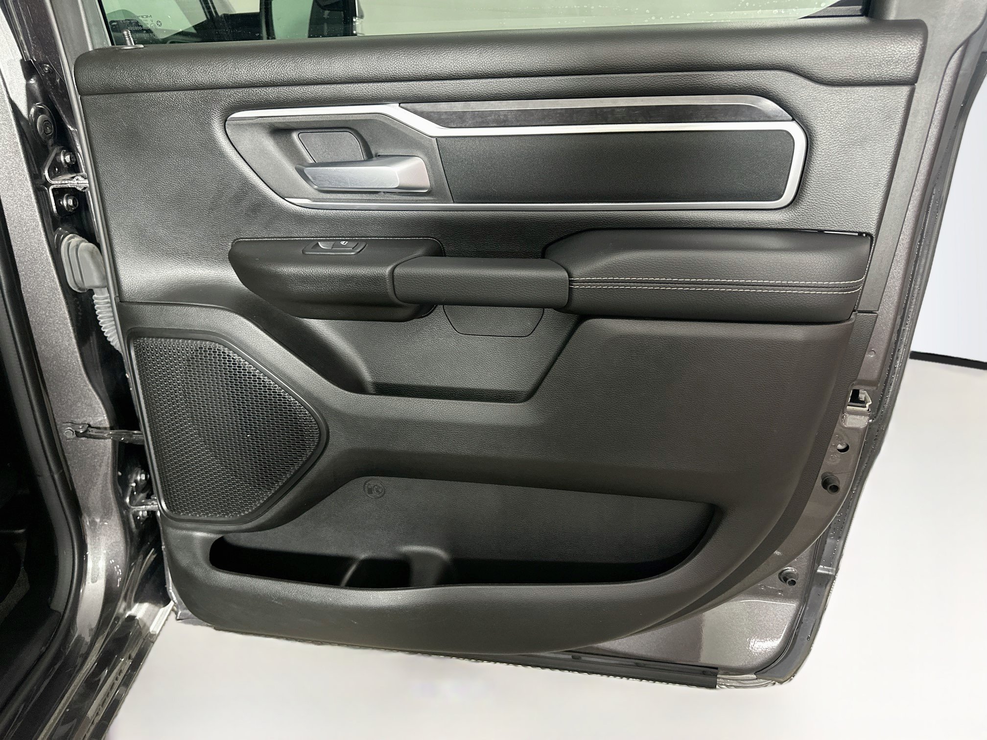 Used 2024 RAM 1500 Big Horn AWD/4WD image 28