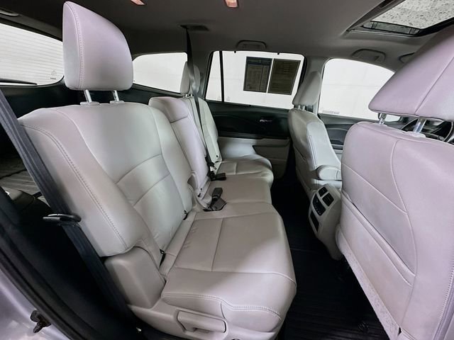 Used 2022 Honda Pilot Special Edition image 32
