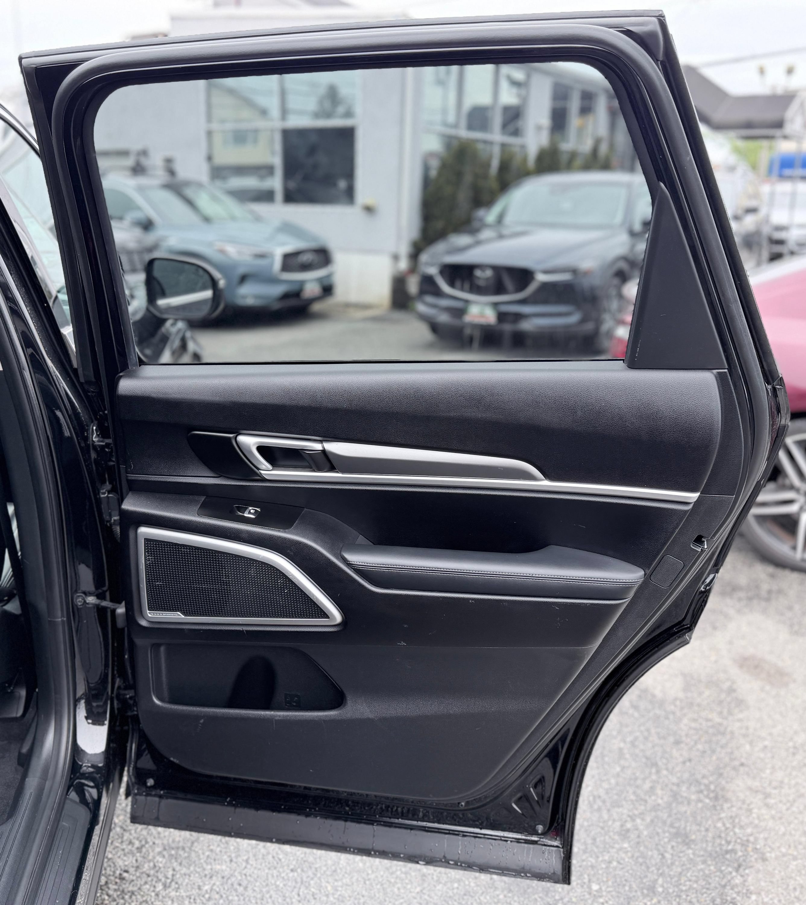 Used 2021 Kia Telluride S AWD/4WD image 28
