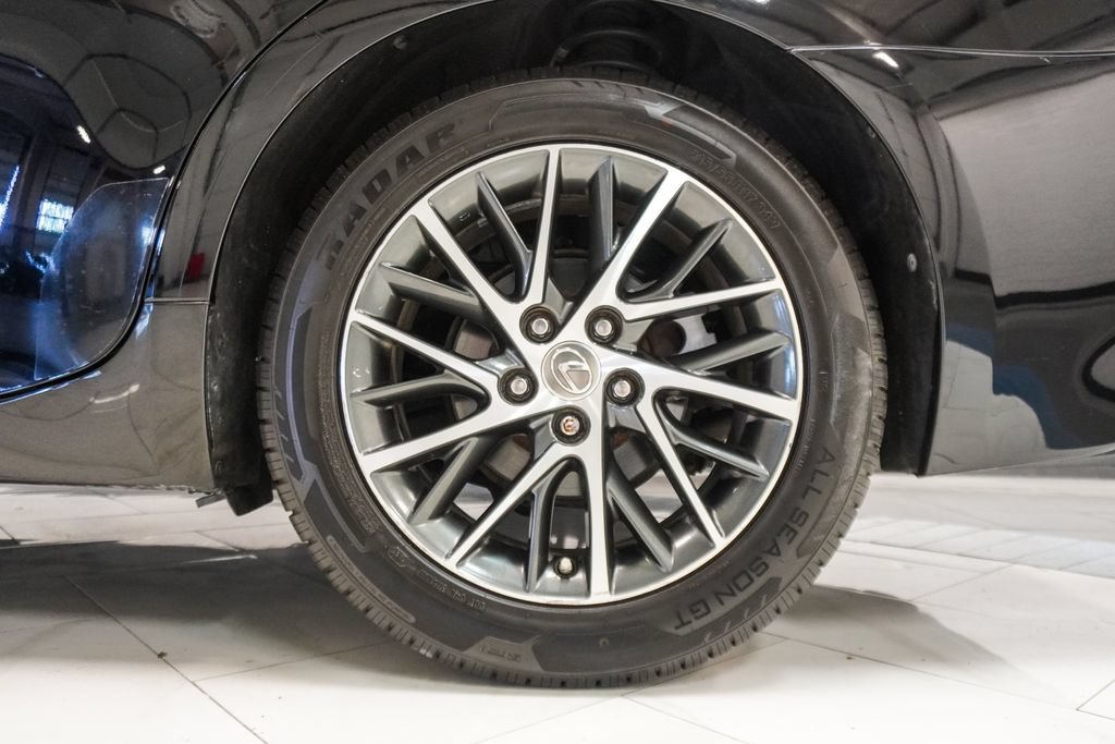 Used 2018 Lexus ES 350 w/ Luxury Package w/Wood Trim FWD image 11