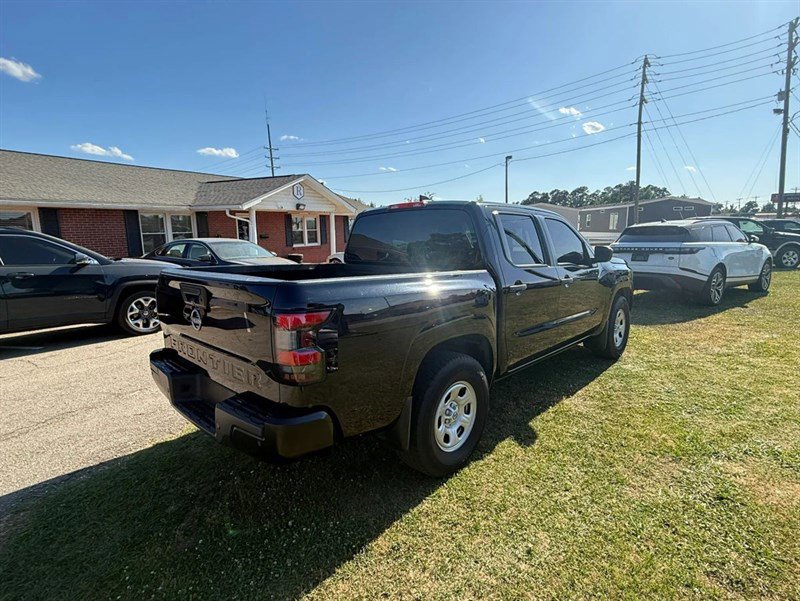 Used 2022 Nissan Frontier S w/ Technology Package RWD image 14