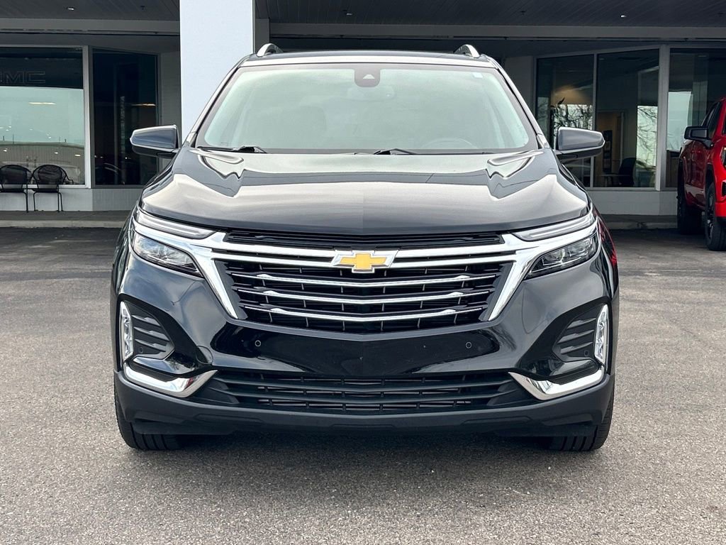 Used 2023 Chevrolet Equinox Premier w/ LPO, Cargo Package image 2