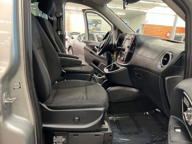 Used 2019 Mercedes-Benz Metris Passenger image 9
