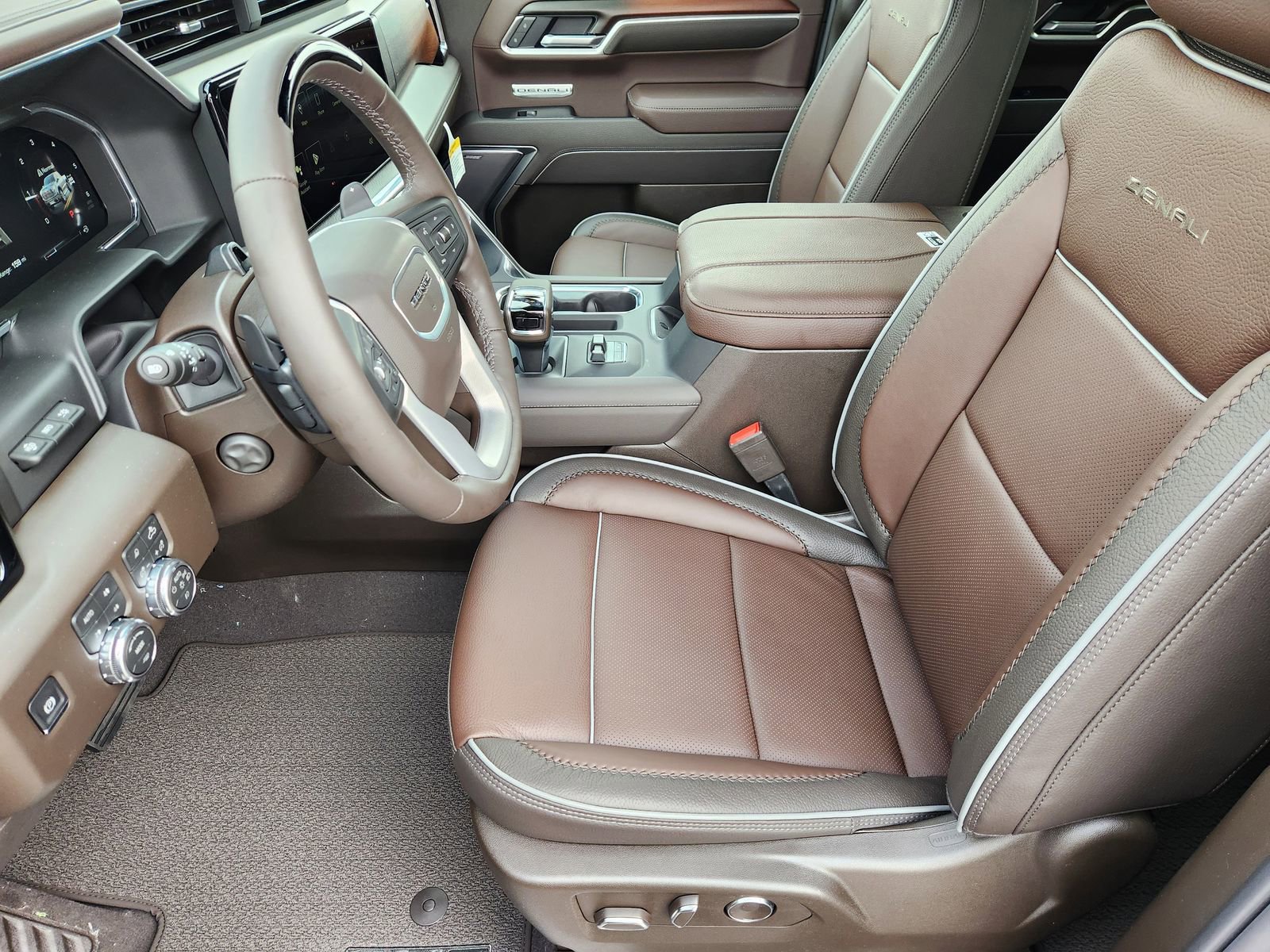 New 2026 GMC Sierra 1500 Denali w/ Technology Package image 16