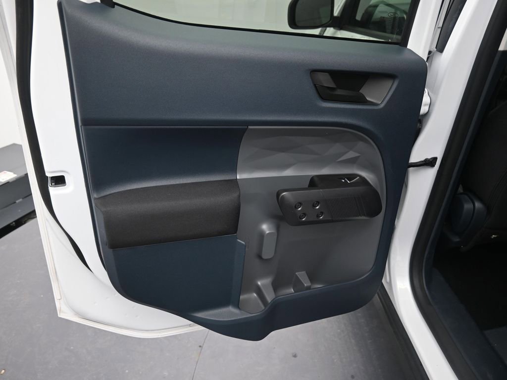 Used 2024 Ford Maverick XL image 23