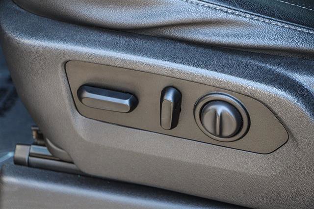 Used 2020 Chevrolet Silverado 2500 LTZ w/ LTZ Plus Package image 19