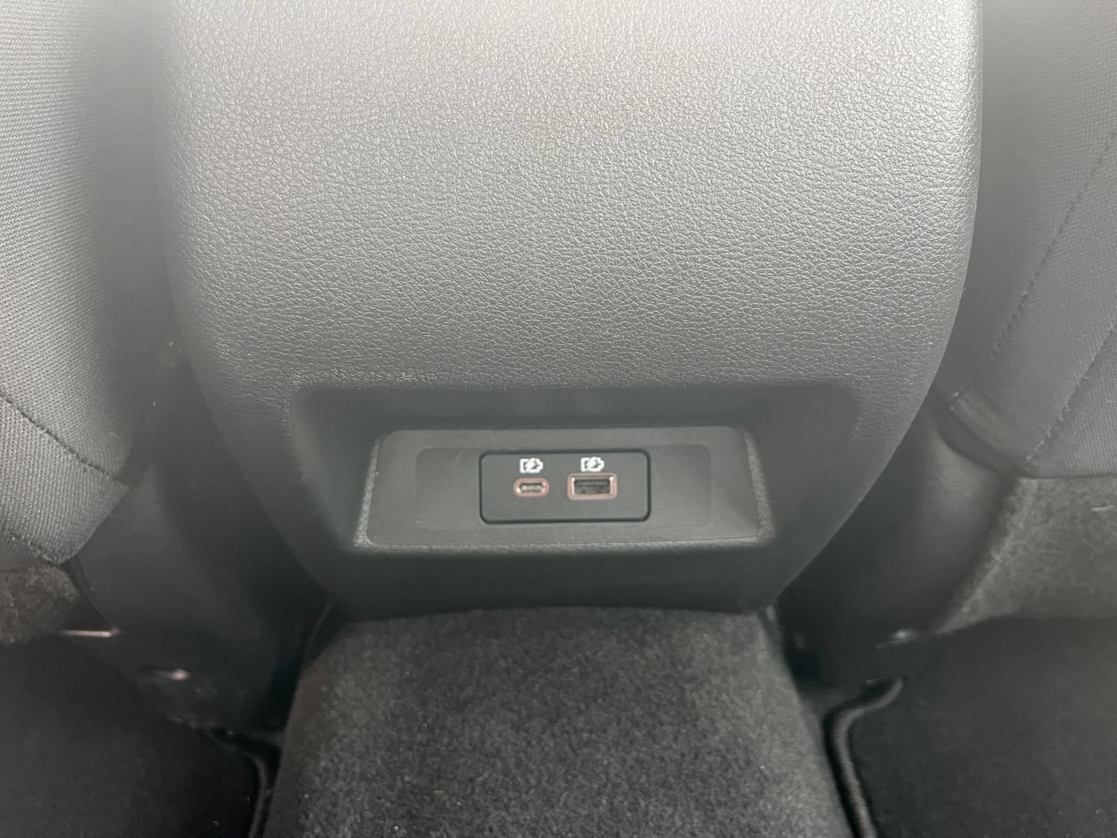 Used 2025 Nissan Altima 2.5 SV FWD image 22