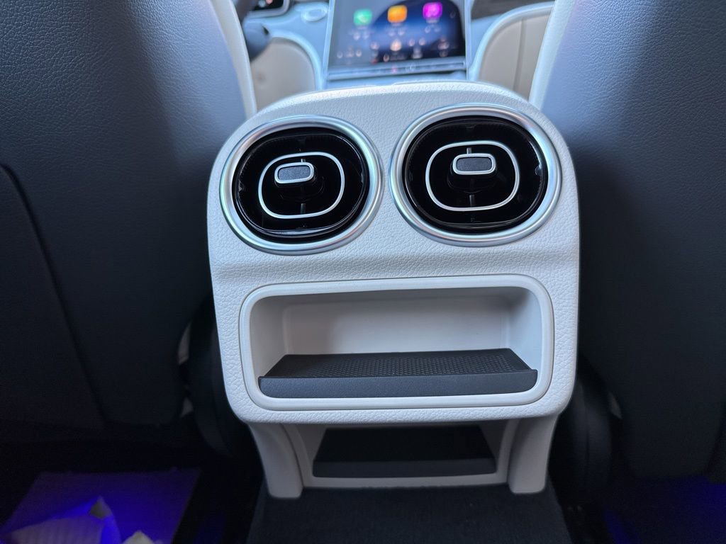 New 2026 Mercedes-Benz C 300 4MATIC Sedan image 20