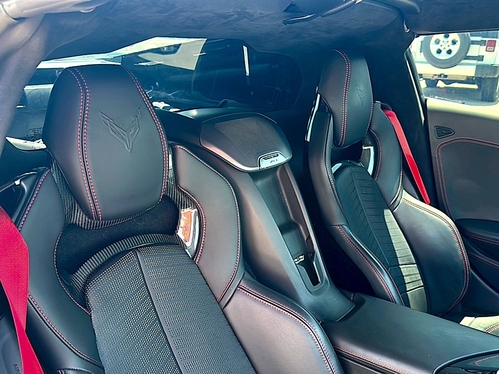 Used 2023 Chevrolet Corvette Stingray Premium Cpe w/ Z51 Performance Package RWD image 20