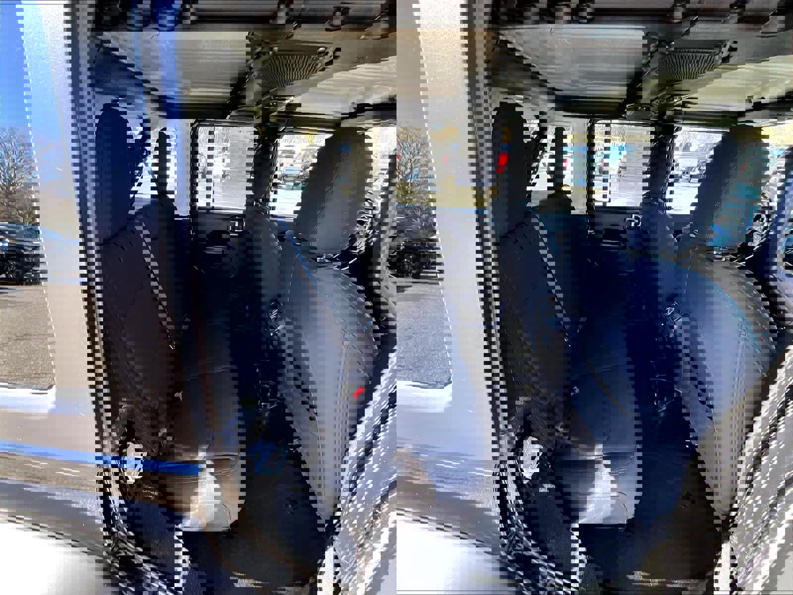 Used 2020 Jeep Wrangler Unlimited Sport S image 16