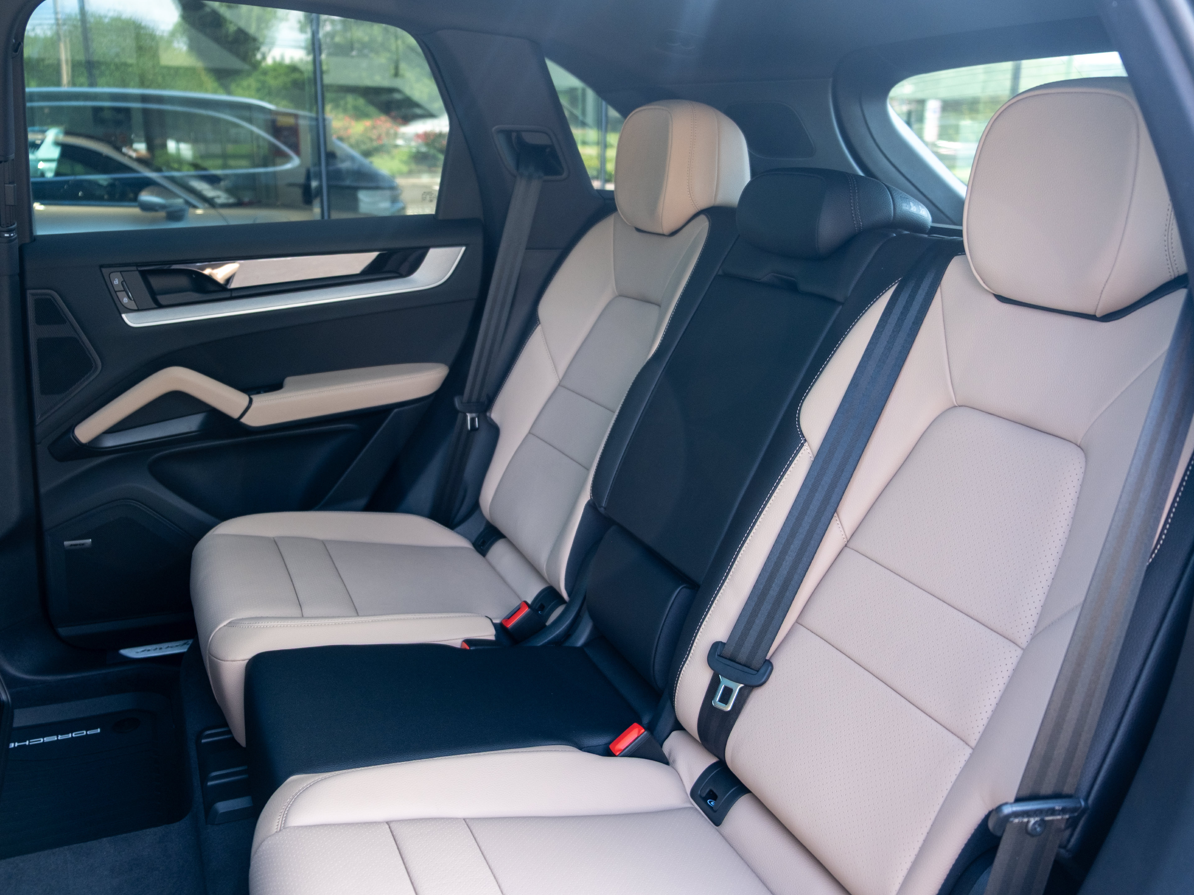 New 2026 Porsche Cayenne AWD/4WD image 31
