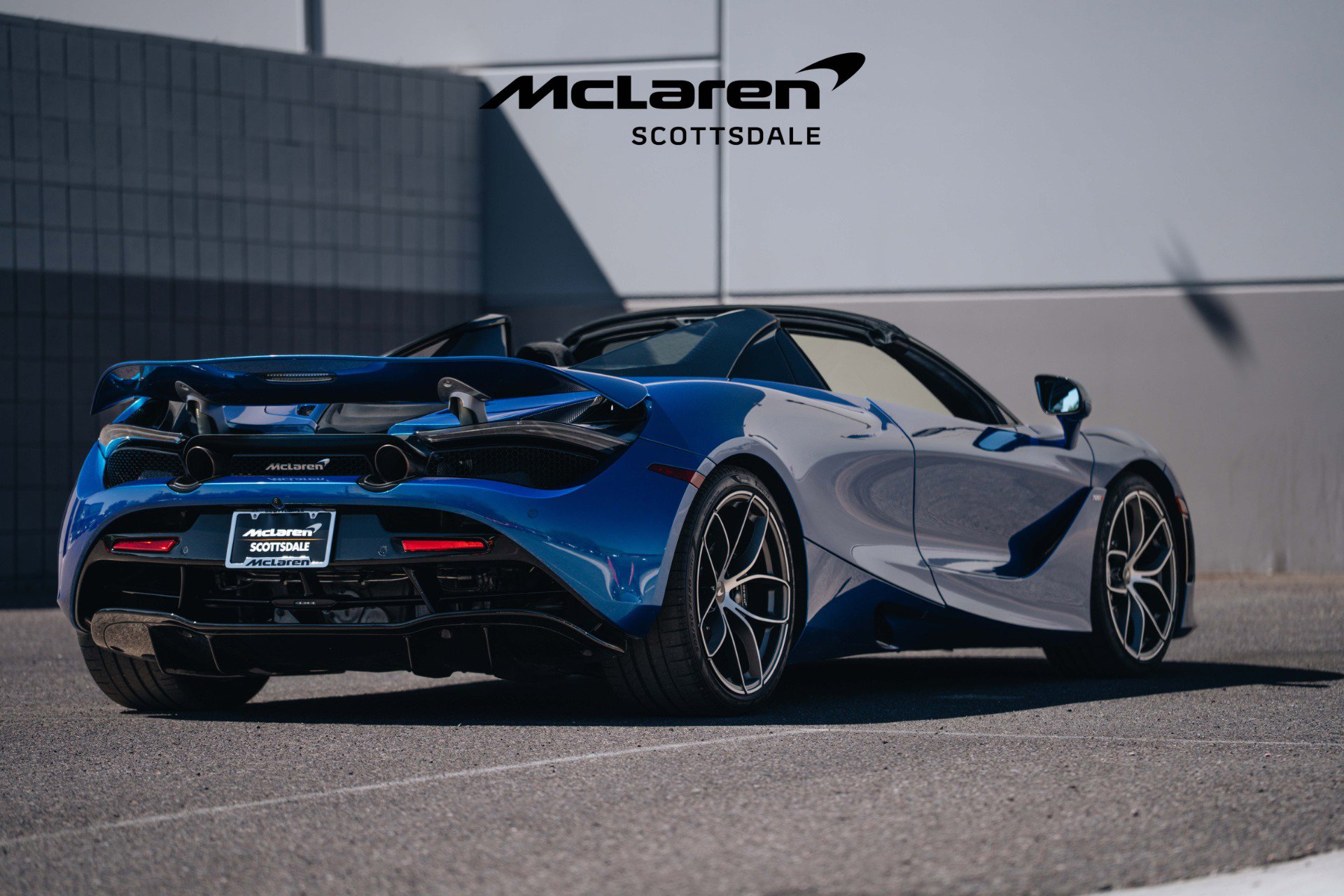 Used 2022 McLaren 720S Luxury image 9