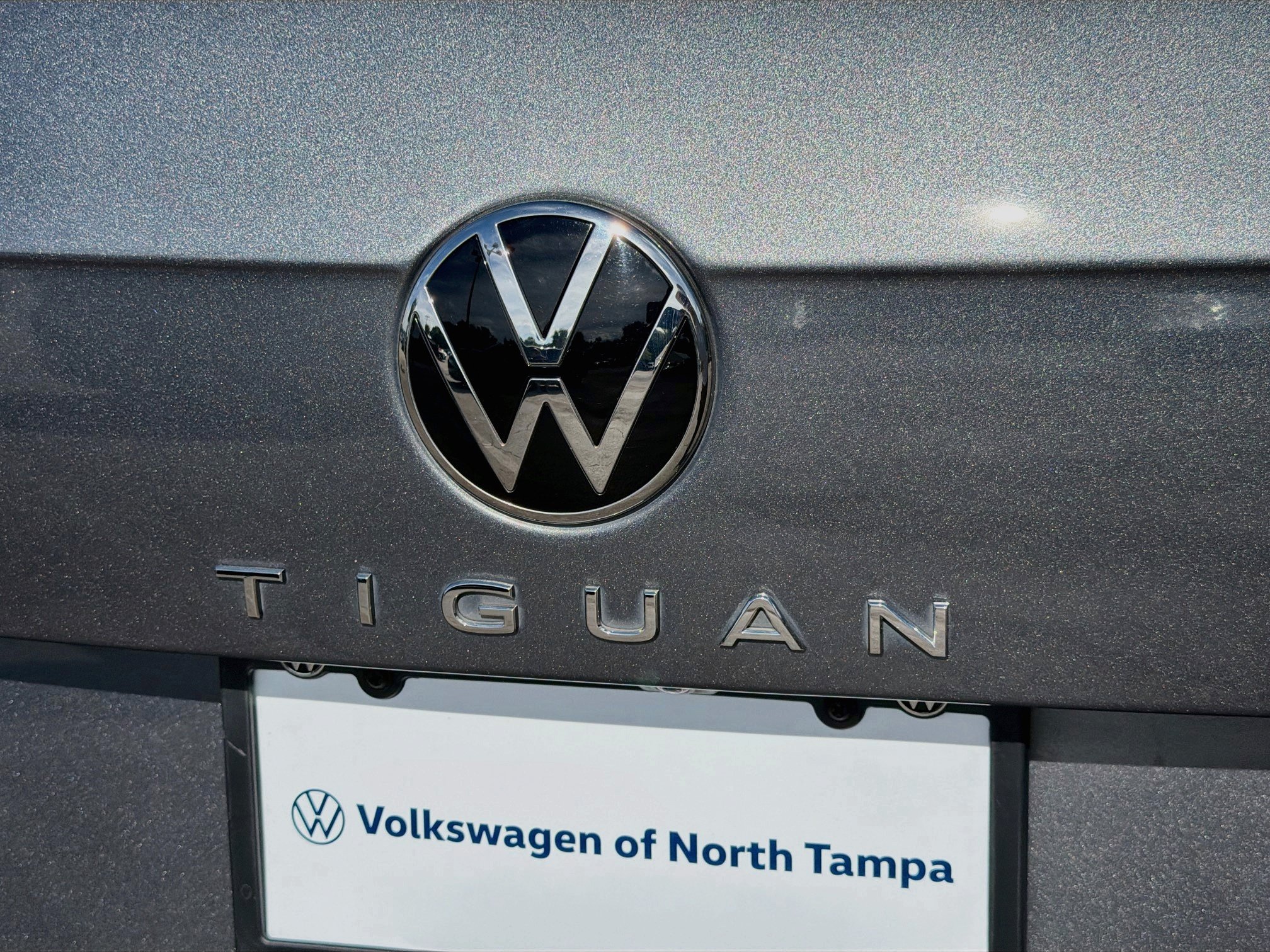 Used 2024 Volkswagen Tiguan SEL R-Line AWD/4WD image 11
