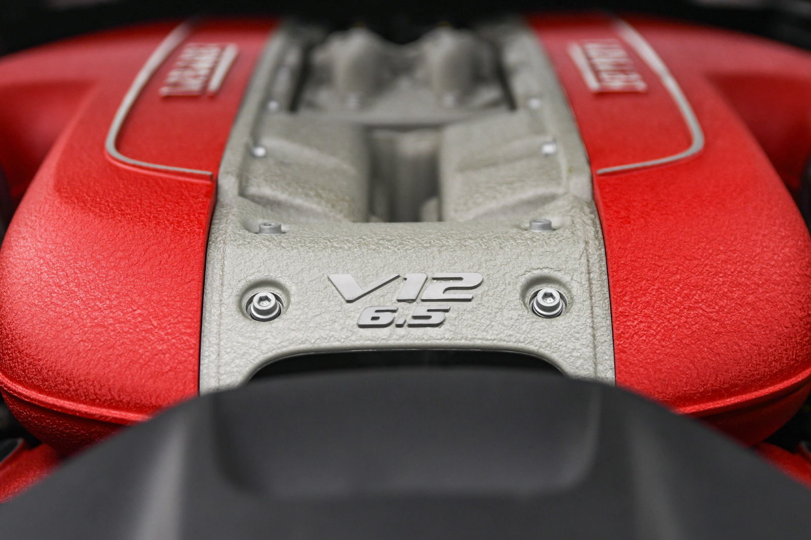Used 2022 Ferrari 812 GTS RWD image 49