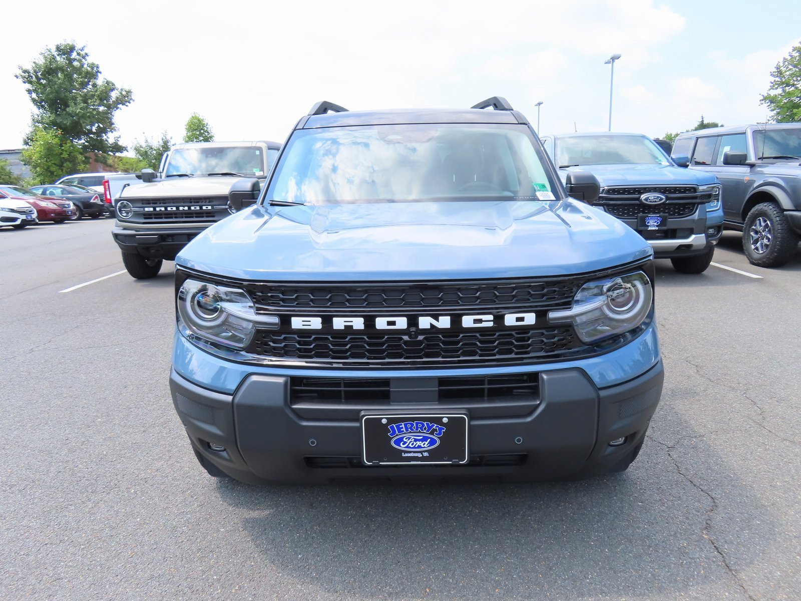 New 2025 Ford Bronco Sport Outer Banks w/ Outer Banks Tech Package+ image 2