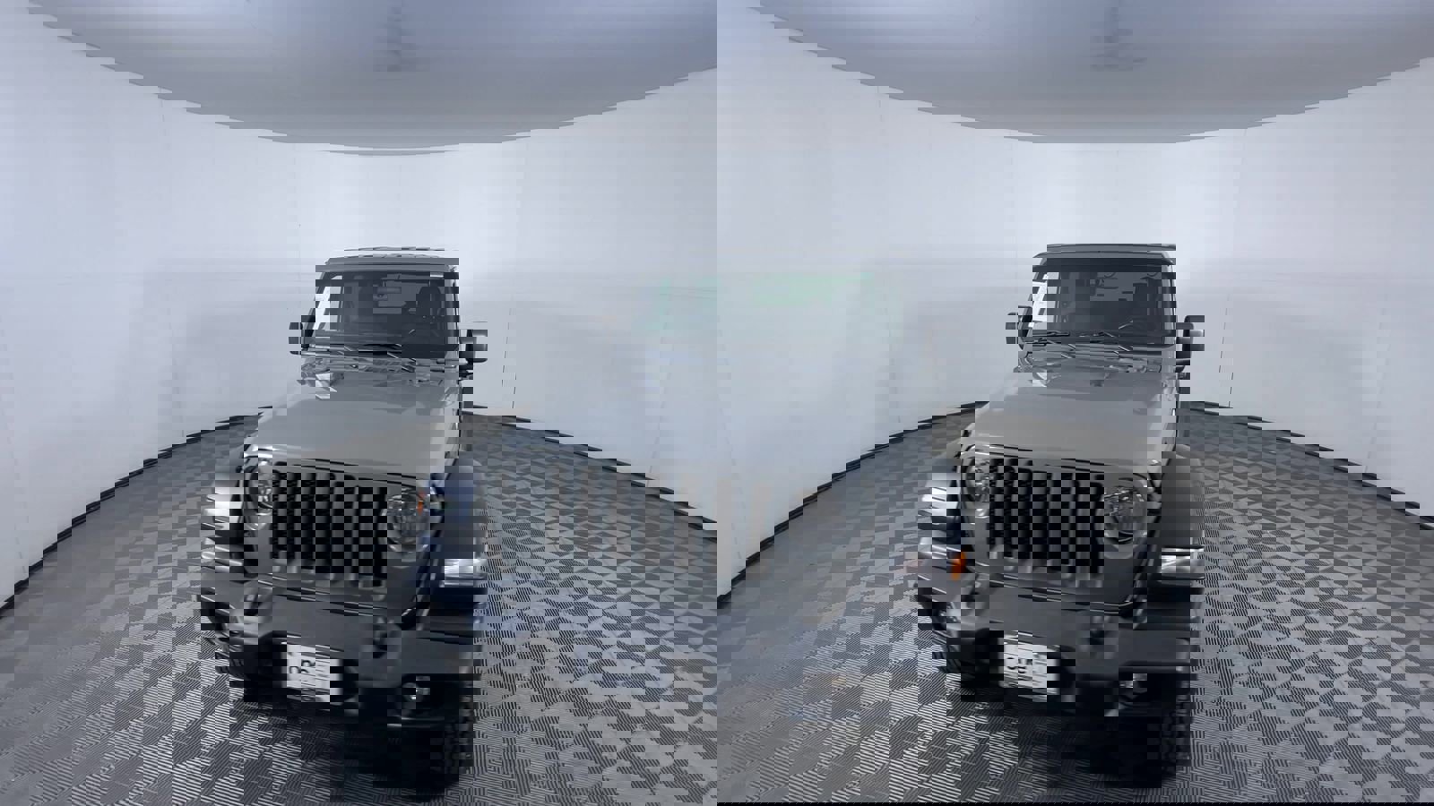 Used 2019 Jeep Wrangler Sport image 3