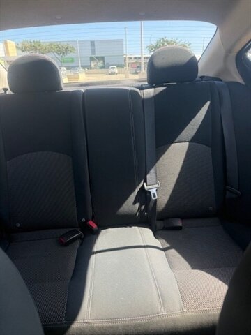 Used 2016 Nissan Versa SV FWD image 14