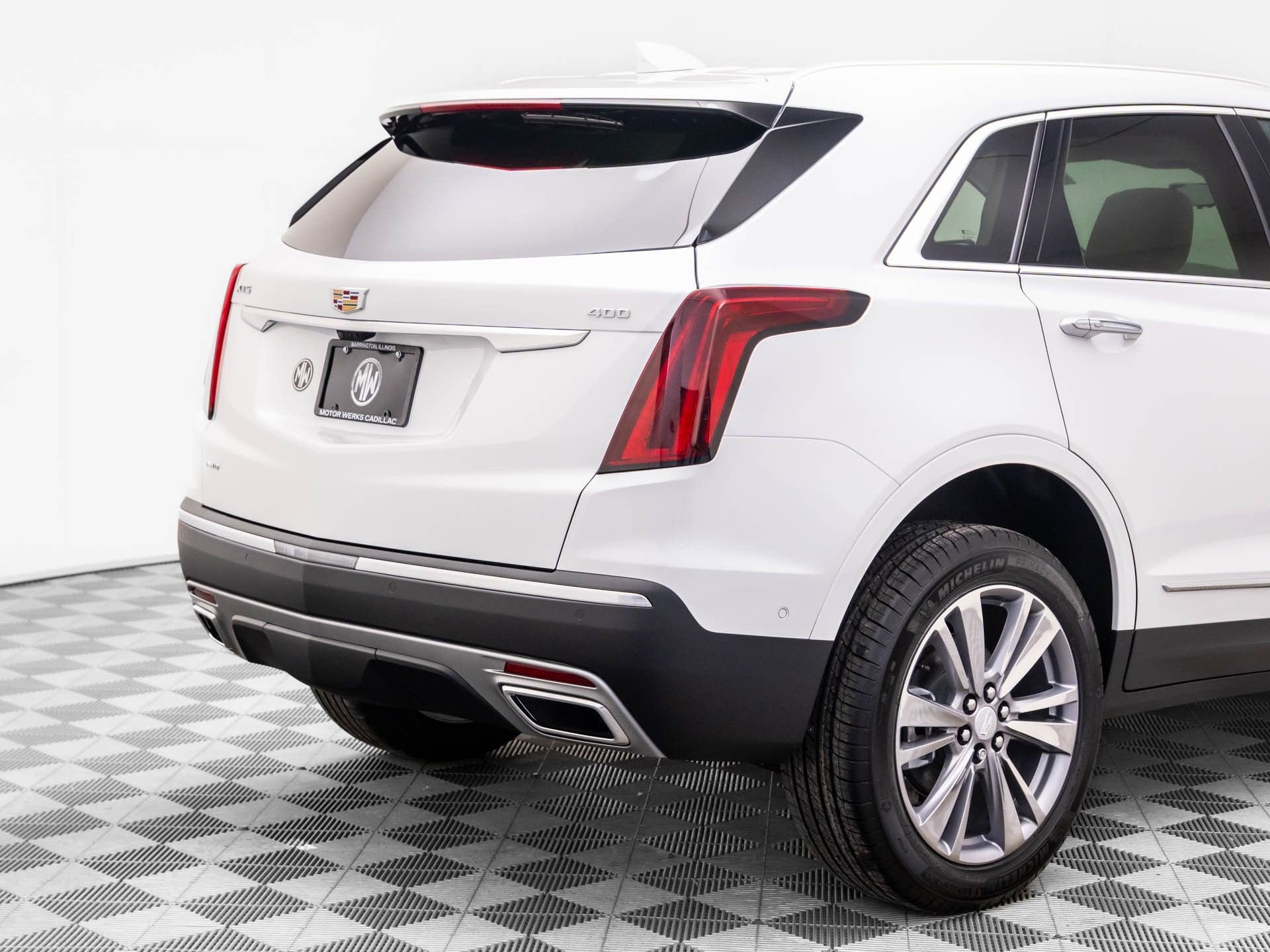 New 2026 Cadillac XT5 Premium Luxury w/ LPO, Floor Liner Package image 32