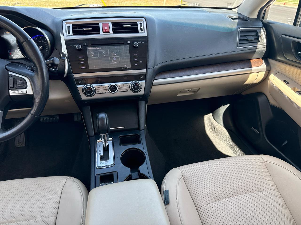 Used 2016 Subaru Outback 2.5i Limited AWD/4WD image 38