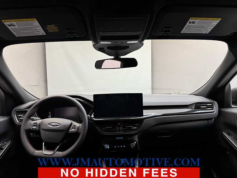 Used 2023 Ford Escape ST-Line w/ Tech Pack #1 image 11