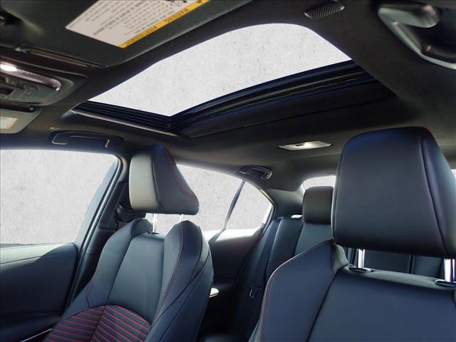 Used 2025 Toyota Corolla XSE FWD image 12