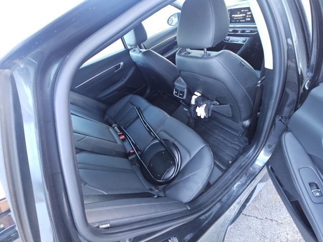Used 2023 Hyundai Sonata Limited FWD image 8