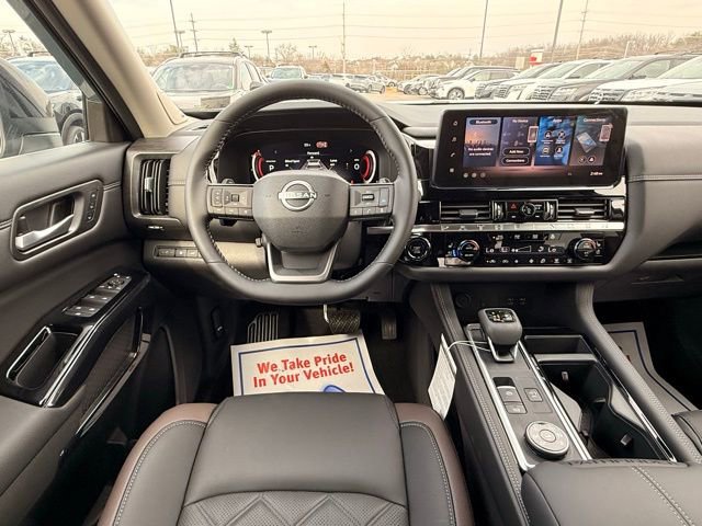 New 2026 Nissan Pathfinder Platinum image 23