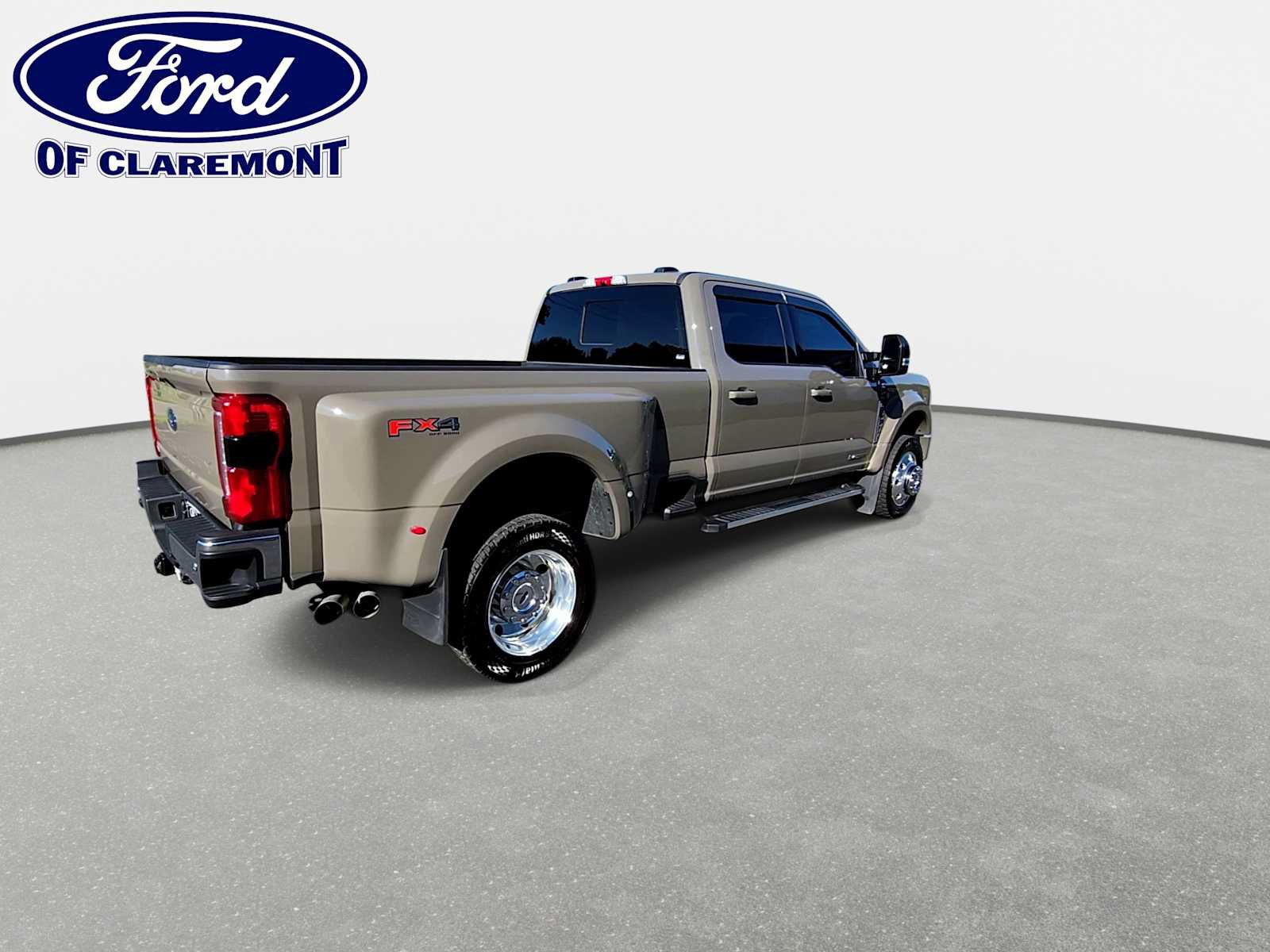 Used 2026 Ford F450 XLT w/ XLT Premium Package AWD/4WD image 8