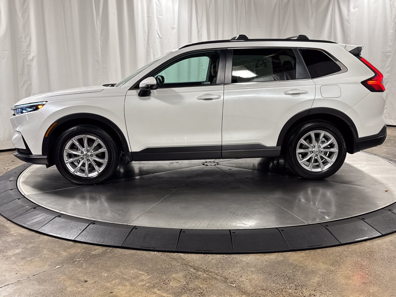 Certified 2024 Honda CR-V EX-L image 8