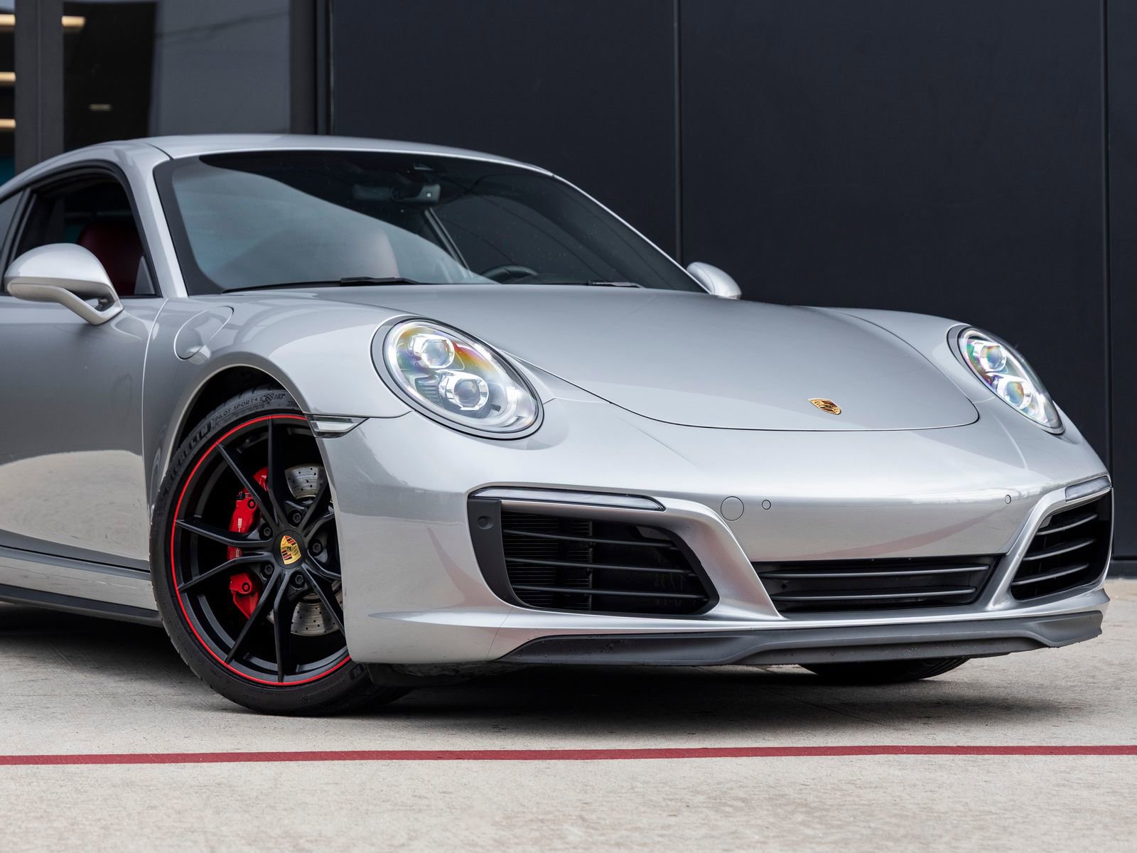 Certified 2018 Porsche 911 Carrera 4S AWD/4WD image 9